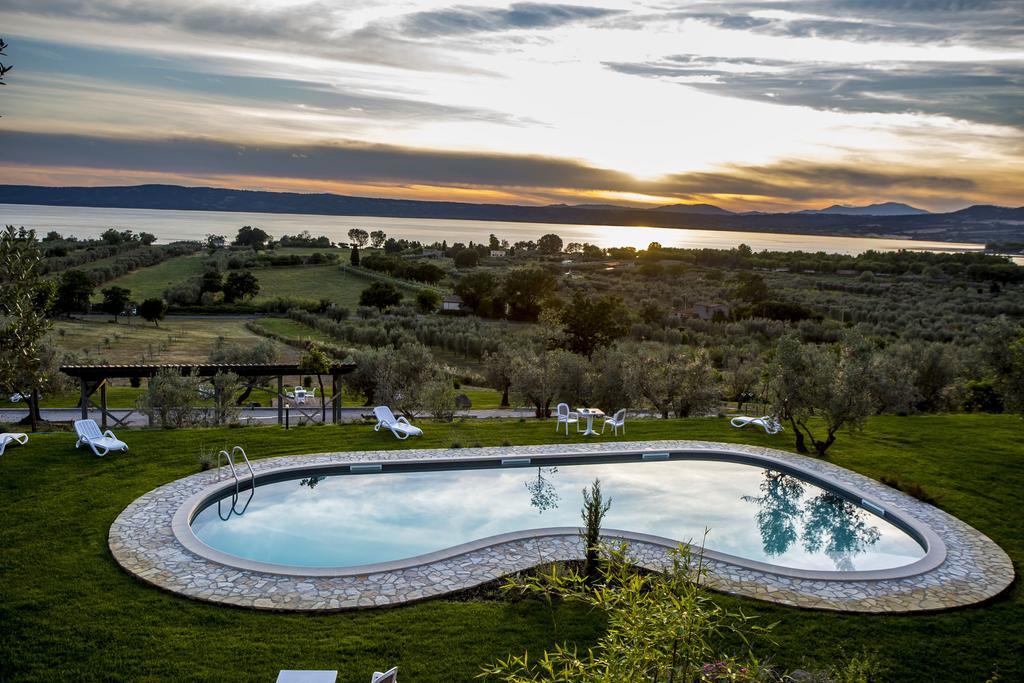 Agriturismo Parco Di Canuleio - Con Vista Sul Lago Bolsena Extérieur photo