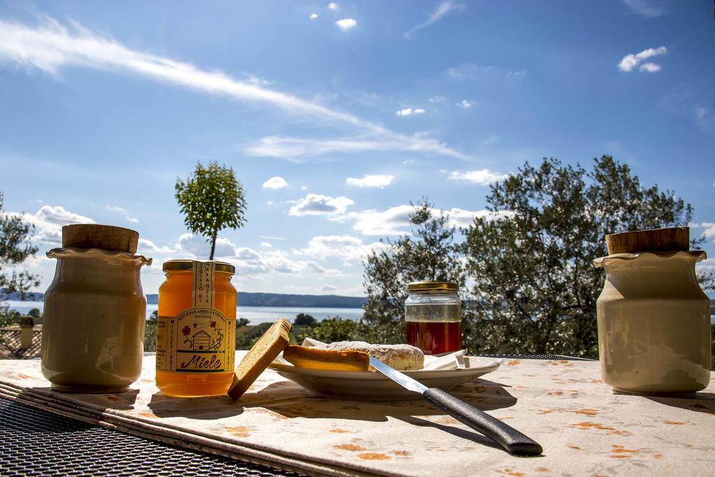 Agriturismo Parco Di Canuleio - Con Vista Sul Lago Bolsena Extérieur photo